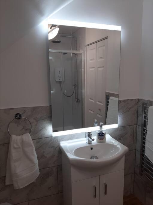 Spacious, Self-Contained, 1 Bedroomed Annex Bempton Екстериор снимка