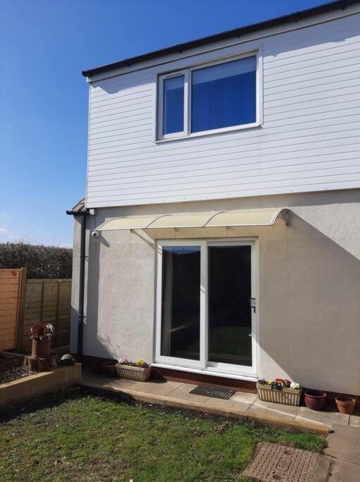 Spacious, Self-Contained, 1 Bedroomed Annex Bempton Екстериор снимка